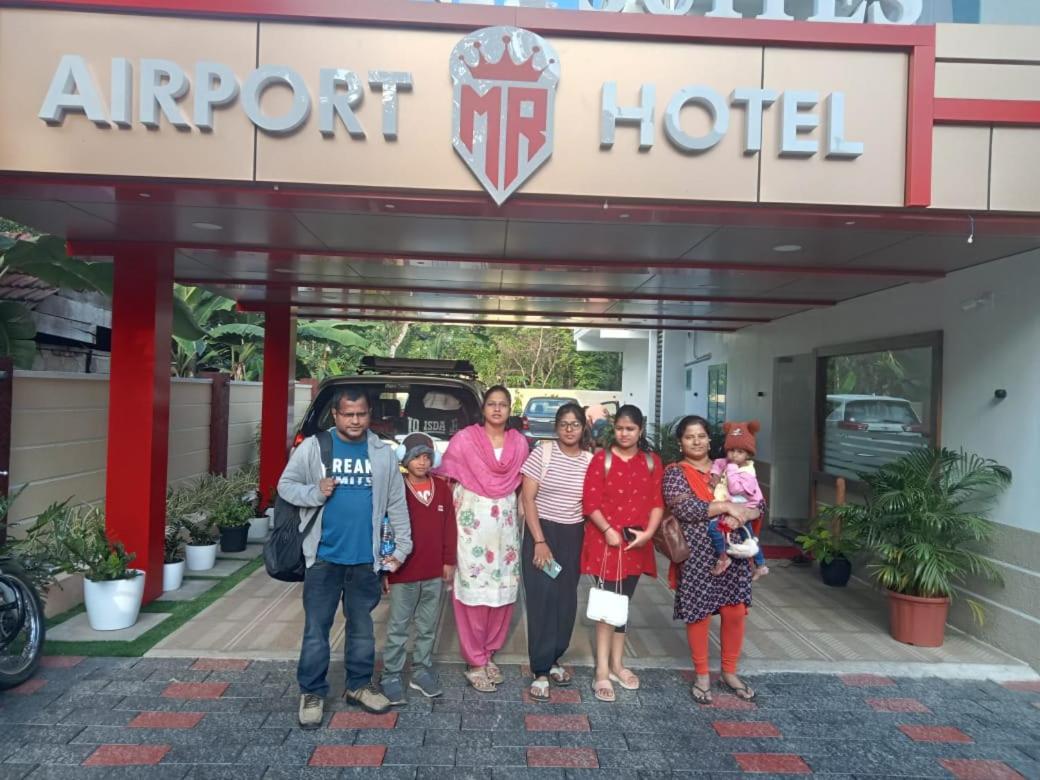 Marina Suites Airport Hotel Kochi Exteriér fotografie
