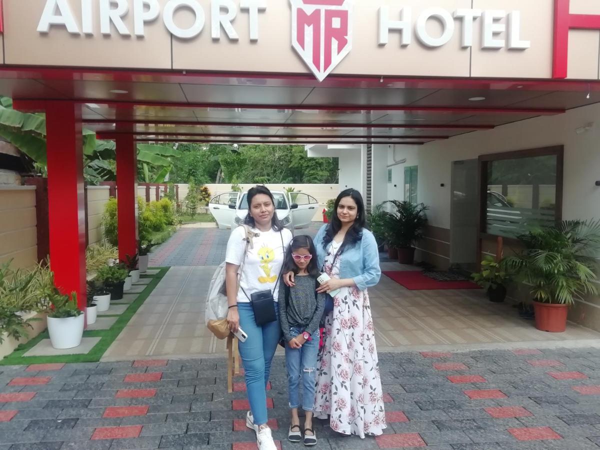 Marina Suites Airport Hotel Kochi Exteriér fotografie
