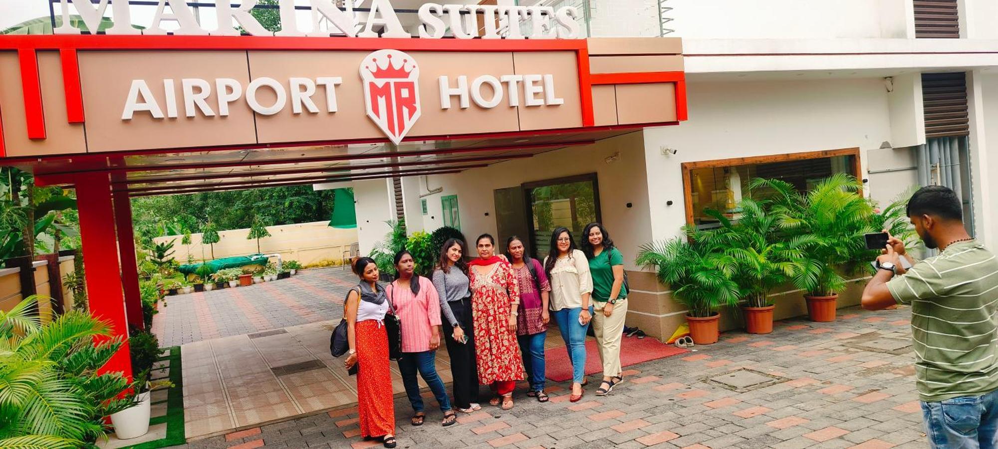 Marina Suites Airport Hotel Kochi Exteriér fotografie