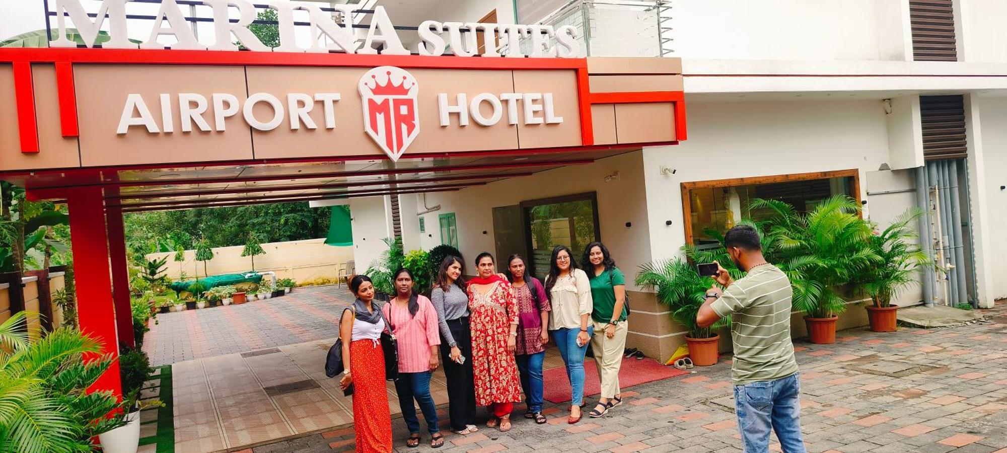 Marina Suites Airport Hotel Kochi Exteriér fotografie